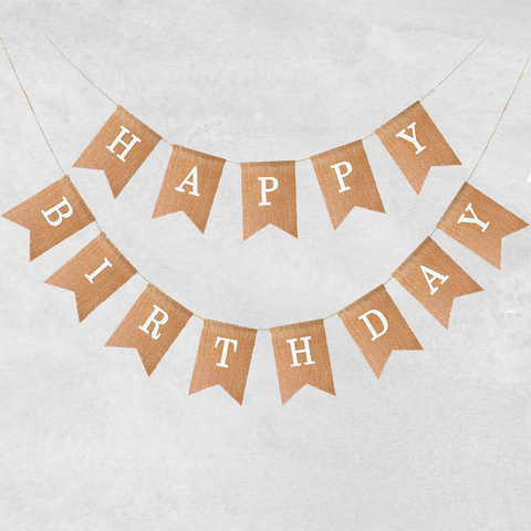 Happy Birthday i stof - på snor