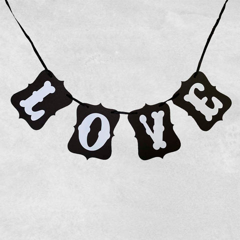 ''LOVE'' p&aring; snor -   | myselfie.dk